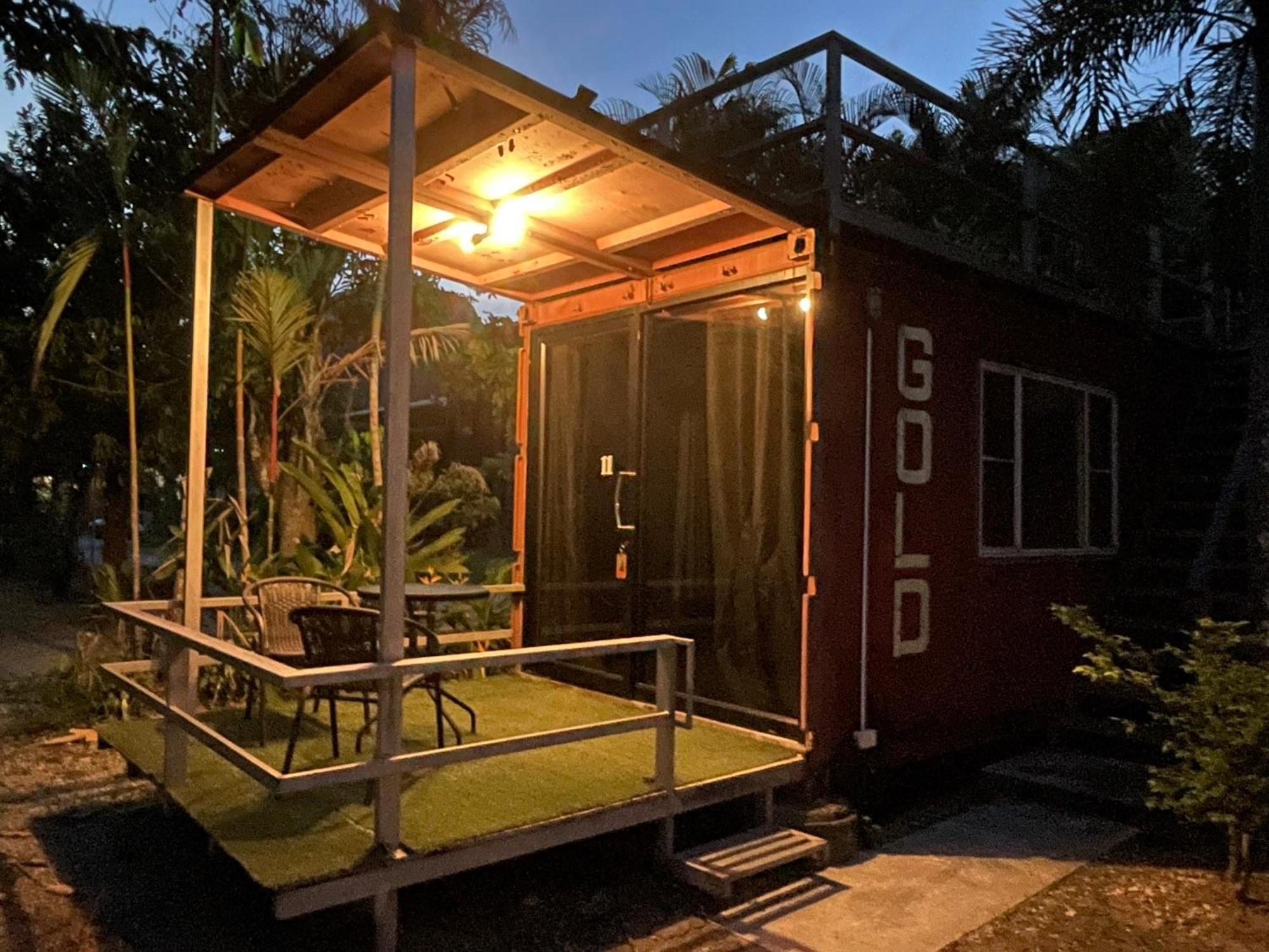 The Camper Khao Sok 营地 *