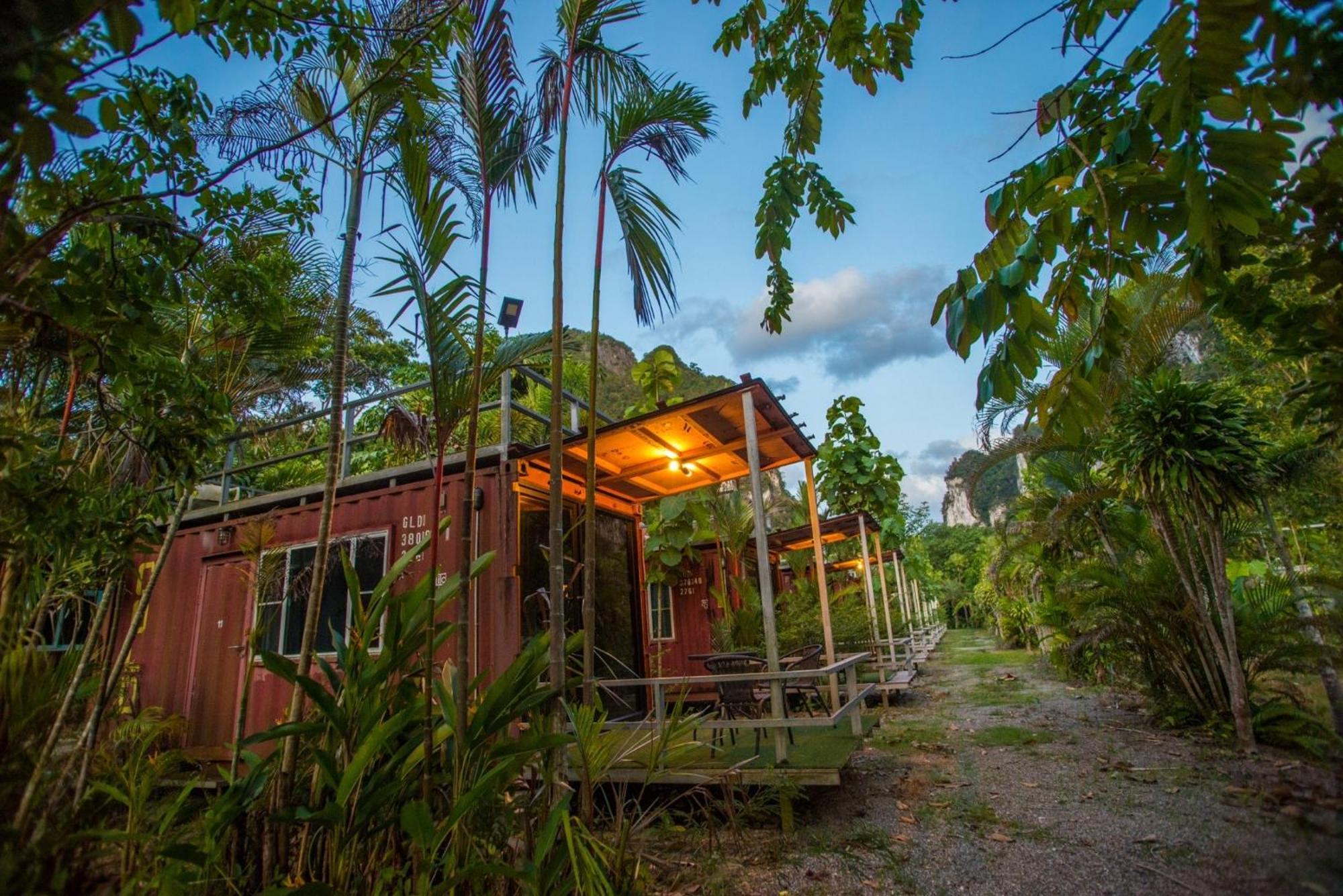 The Camper Khao Sok Ban Bang Bon