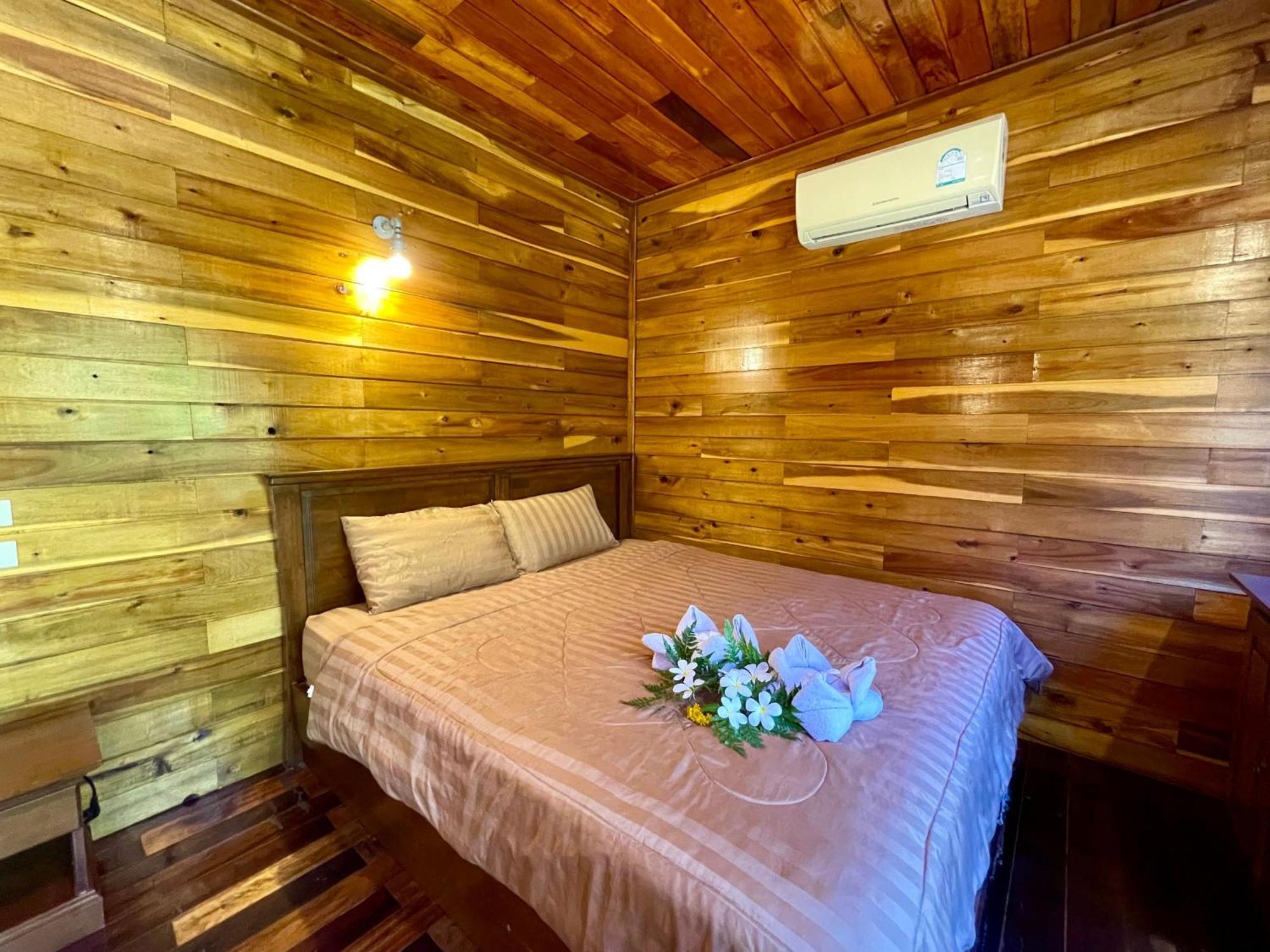 营地 The Camper Khao Sok Ban Bang Bon