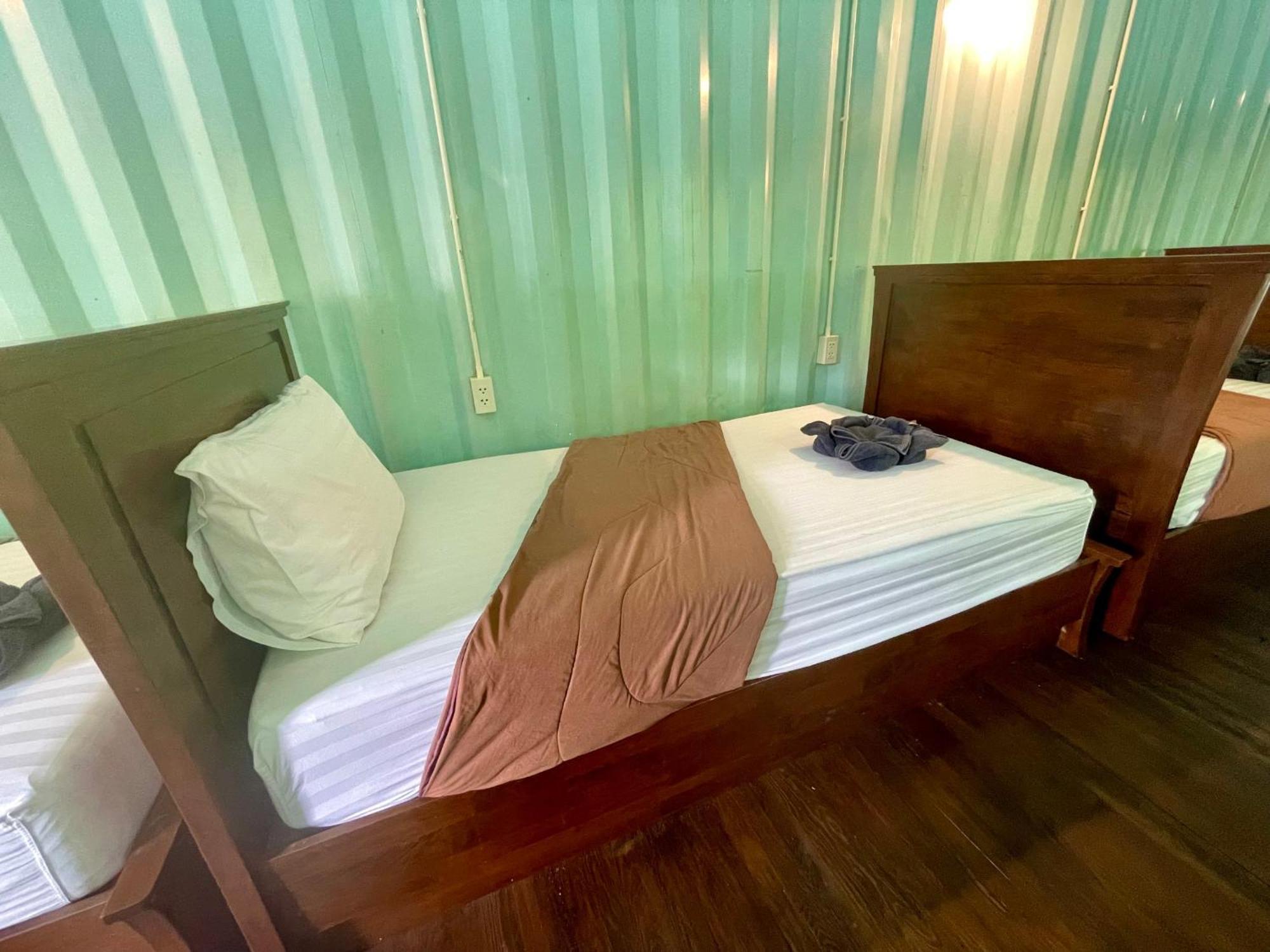 营地 The Camper Khao Sok